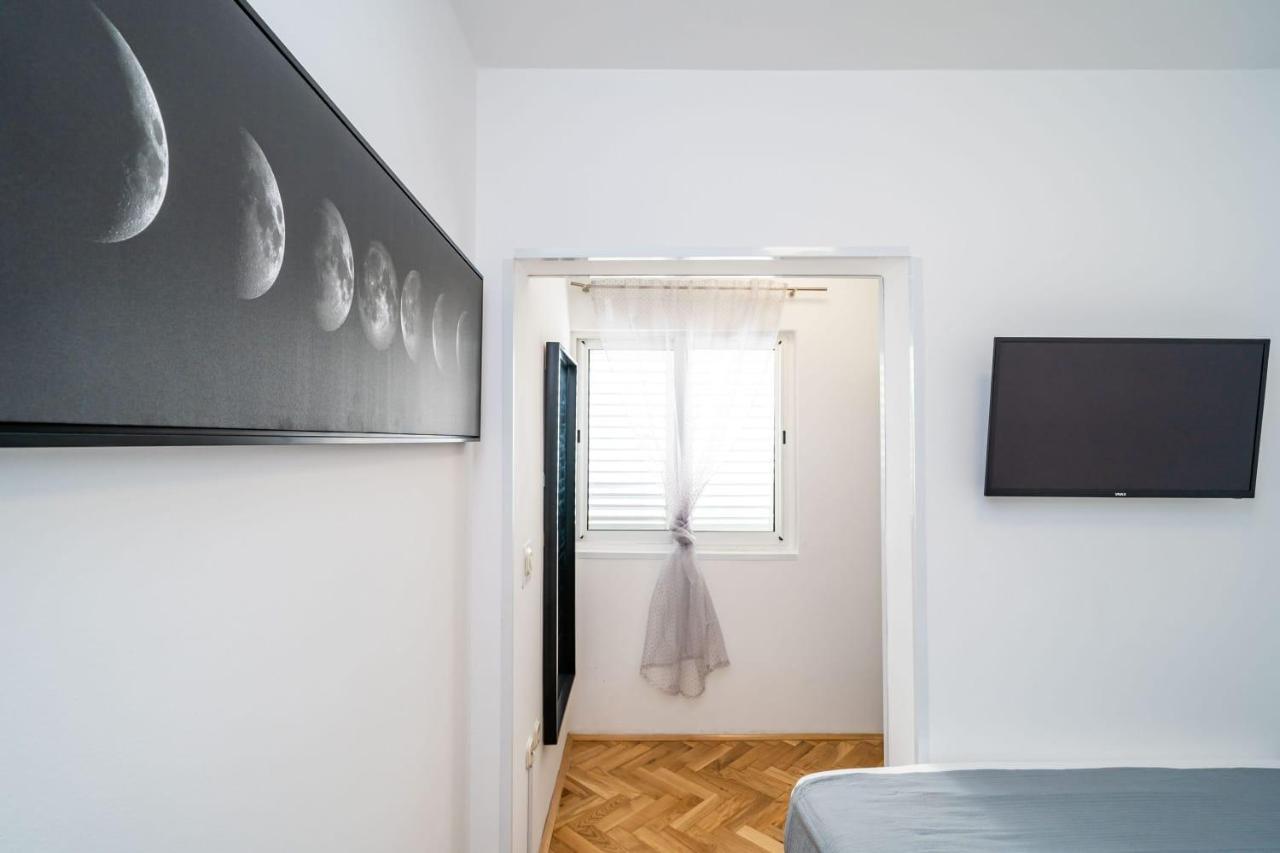 Apartman Knego With Parking Dubrovnik Exteriör bild